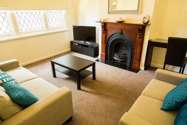 Simmers Serviced Apartments — photo 12
