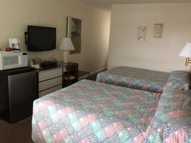 Crystal Sands Motel — photo 8