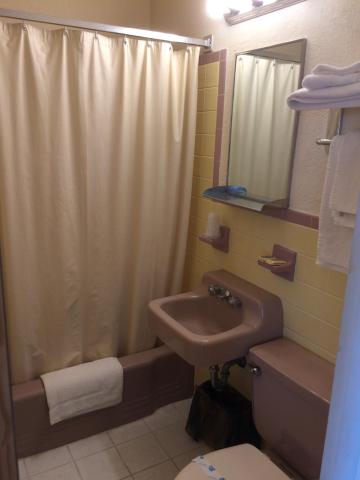 Crystal Sands Motel — photo 9