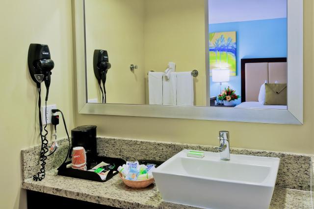 Silver Palms Inn & Historic Homes — photo 24