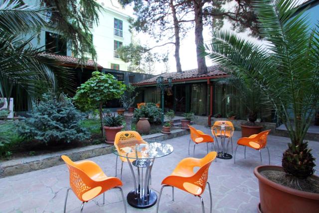 Batesta Hotel — photo 20