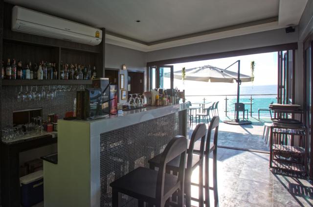 Cliff Lanta Suite-Koh Lanta Krabi — photo 20
