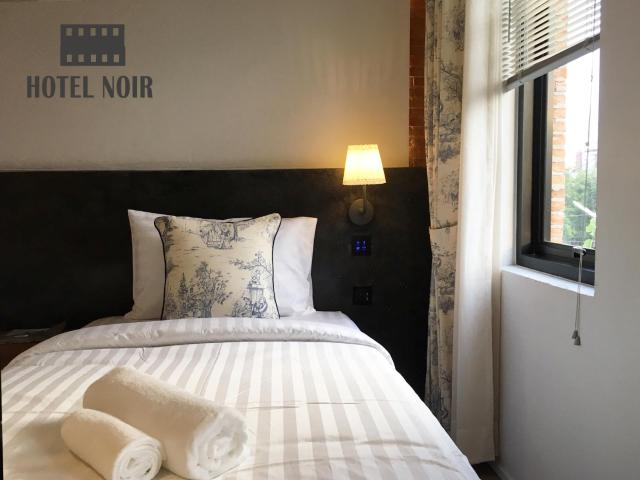 Hotel Noir — photo 24