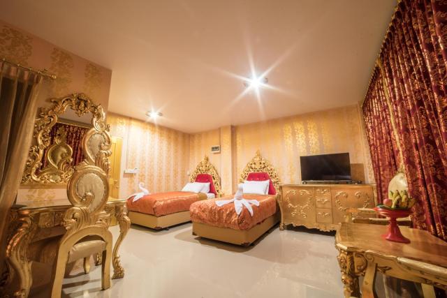 Nakaraj Princess Chiang Rai - Walking Street — photo 11