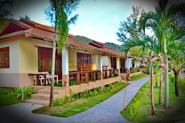 Banana Beach Resort — photo 21