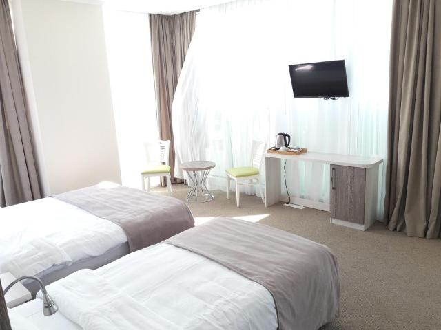 Hotel Green Glass — photo 11