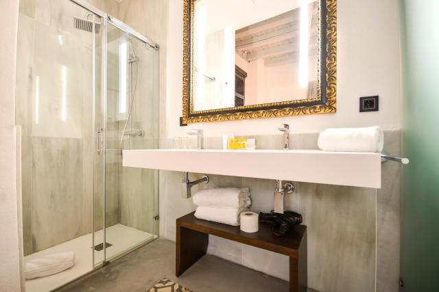 Legado Alcazar Hotel — photo 21