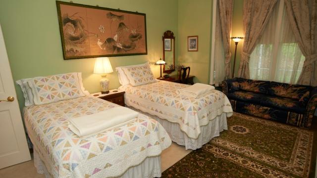 Center Harbor Sutton House B & B — photo 21