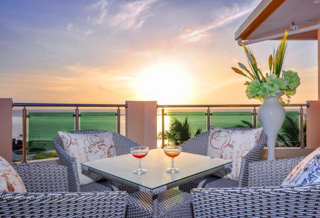 Sunrise Beach and Spa — photo 9
