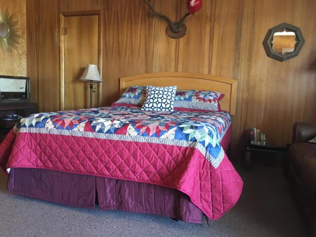 Raton Pass Motor Inn — photo 15