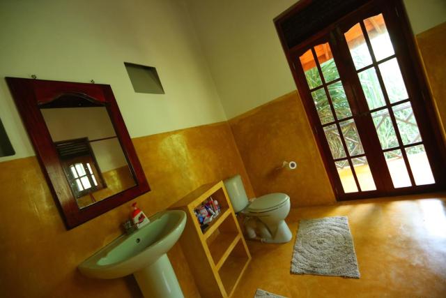 Mangrove Beach Chalets — photo 3