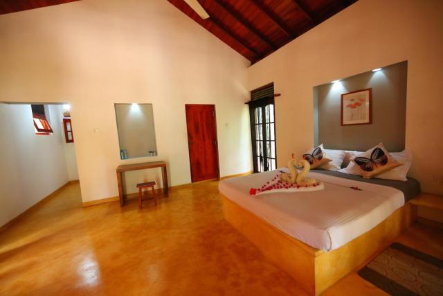 Mangrove Beach Chalets — photo 18