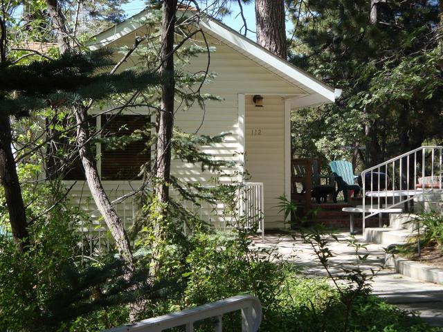 Giant Oaks Lodge — photo 23