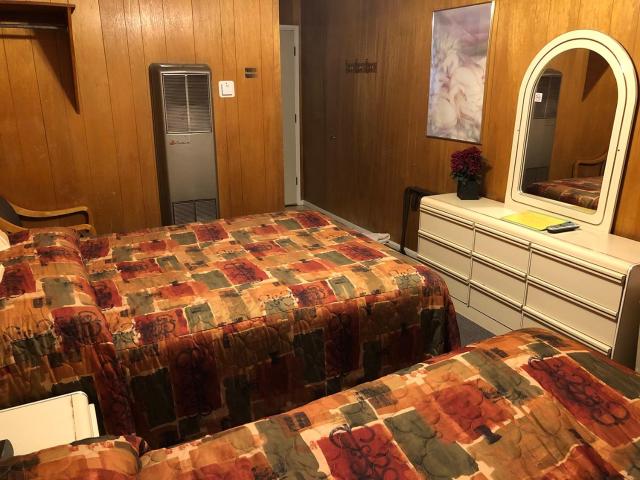Giant Oaks Lodge — photo 10