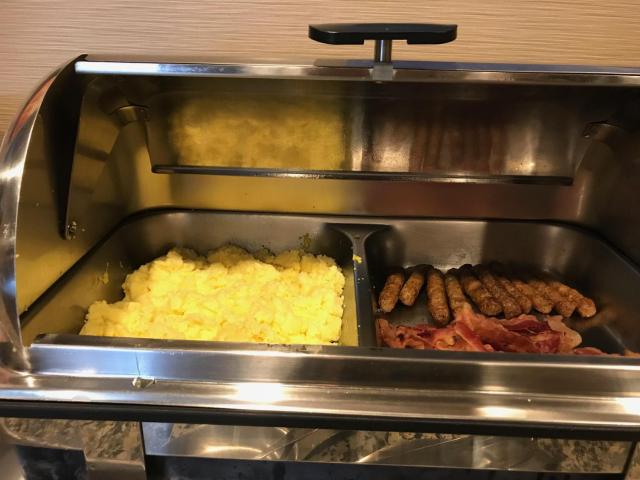 Heartland Inn & Suites — photo 23