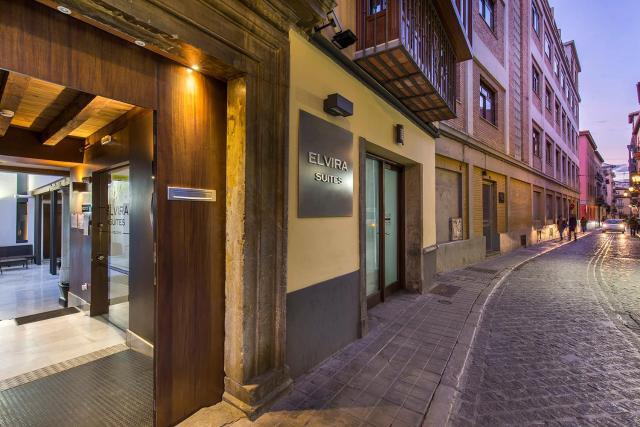 tuGuest Elvira Suites — photo 15