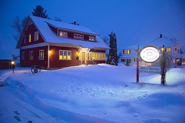Old Iron Inn Bed and Breakfast — photo 1