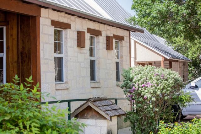 Gruene Cottages — photo 17