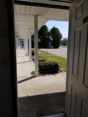 Square Rigger Lodge — photo 11