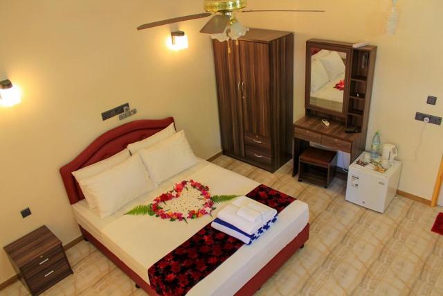 Evila Inn Thoddoo — photo 16