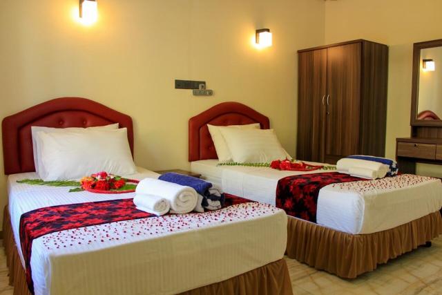 Evila Inn Thoddoo — photo 24