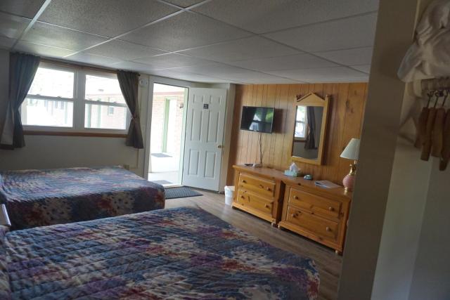 Northern Peaks Motor Inn — photo 21