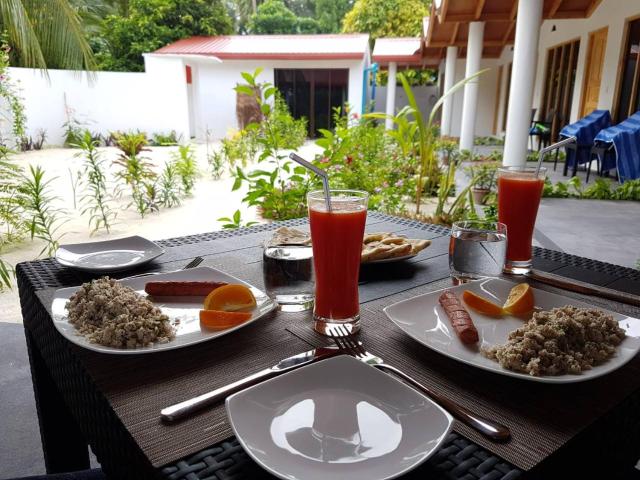 Thoddoo Beach Holiday Inn — photo 14