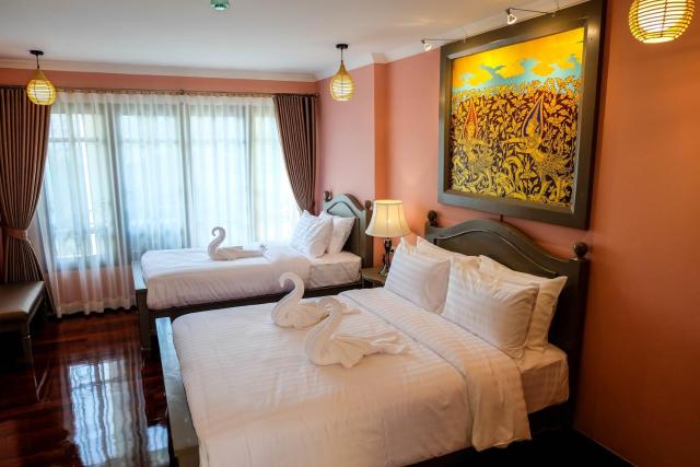 Siri Heritage Bangkok Hotel — photo 20