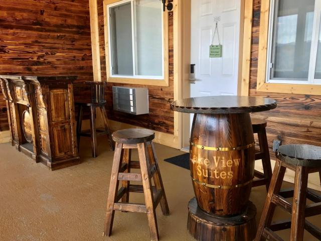 Lake View Suites — photo 8