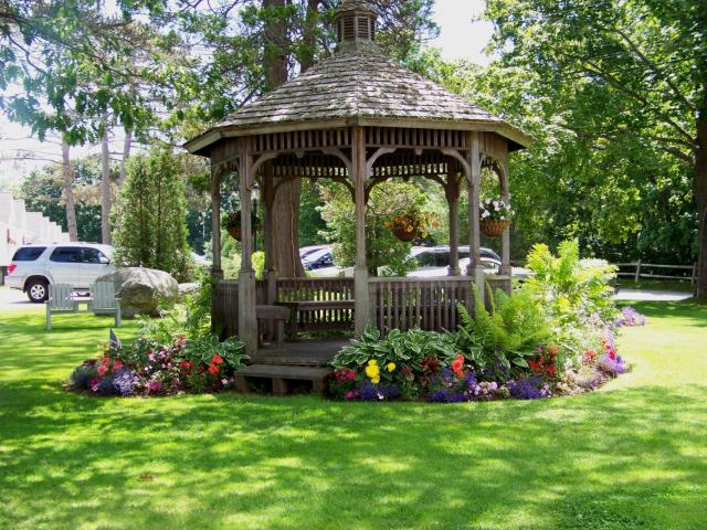 Bar Harbor Inn and Spa — photo 9