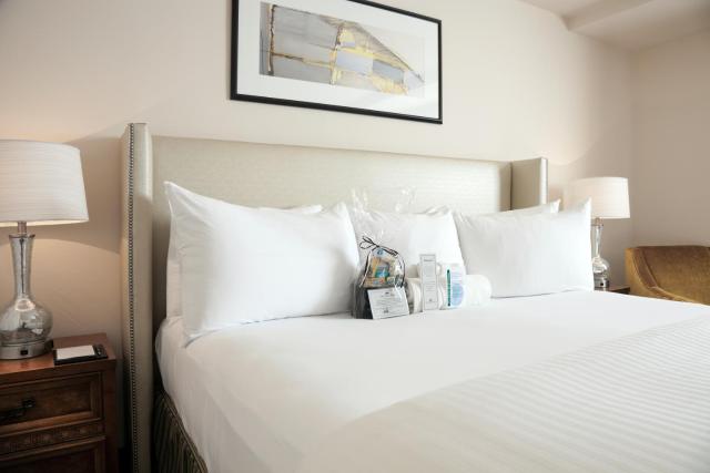 State Plaza Hotel — photo 15