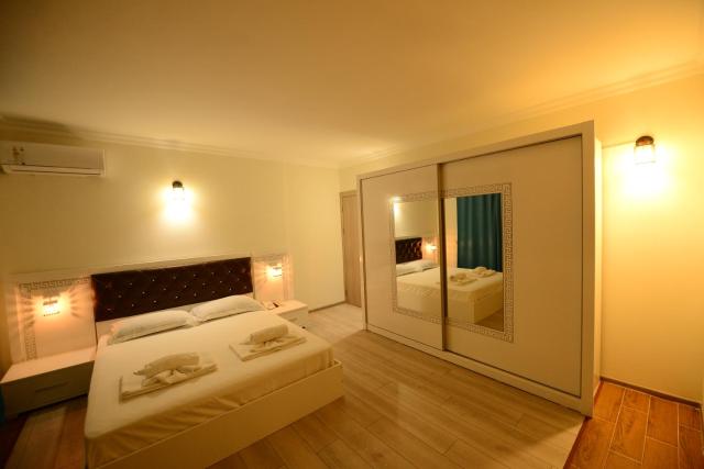 Hotel Aristocrat Batumi — photo 16