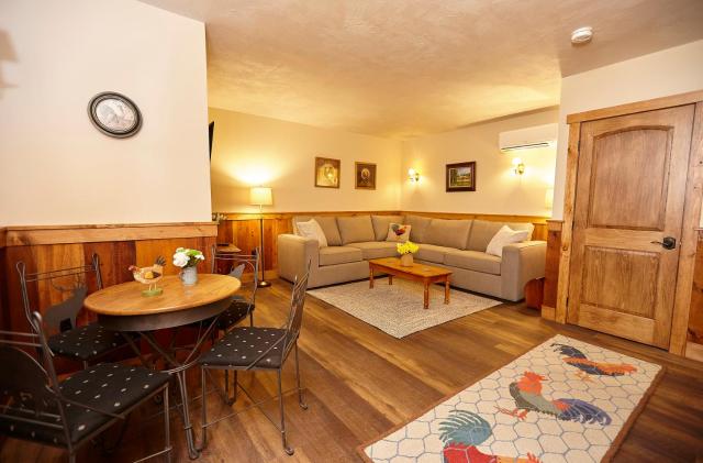 Seesaw's Lodge — photo 20