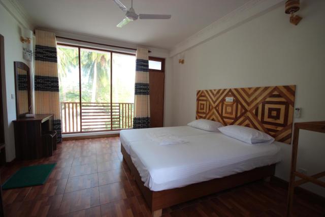 Fulidhoo White INN — photo 6