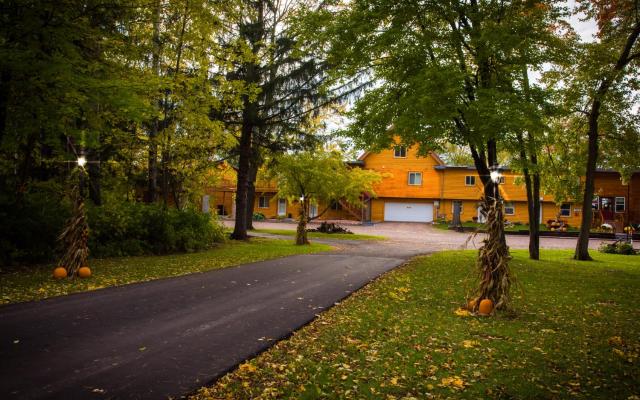 Curriers Lakeview Lodge — photo 23