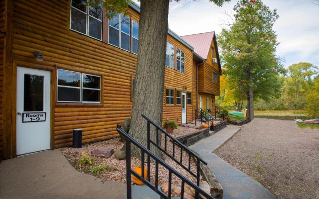 Curriers Lakeview Lodge — photo 21