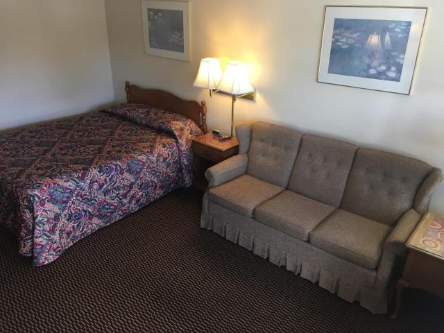 Catamount Motel — photo 1