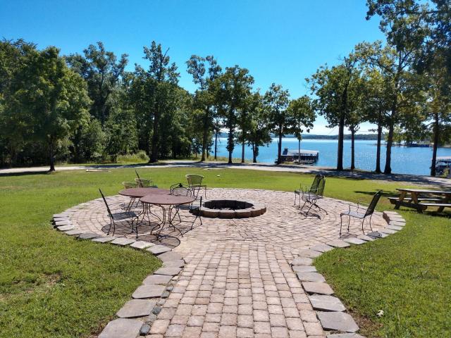 Table Rock Resorts at Indian Point — photo 12