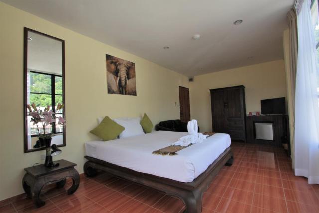 Karon Pool Hotel — photo 24