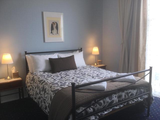 The Bank Guesthouse Glen Innes — photo 11