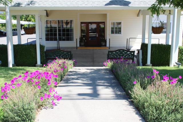 Geyserville Inn — photo 16