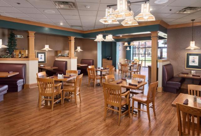Cedar Shore Resort — photo 23