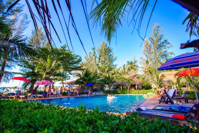 Banana Beach Resort — photo 7