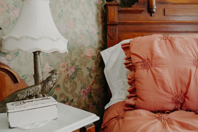 Aurora Staples Inn — photo 16