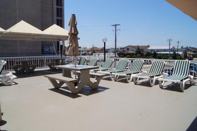 Beau Rivage Beach Resort — photo 18