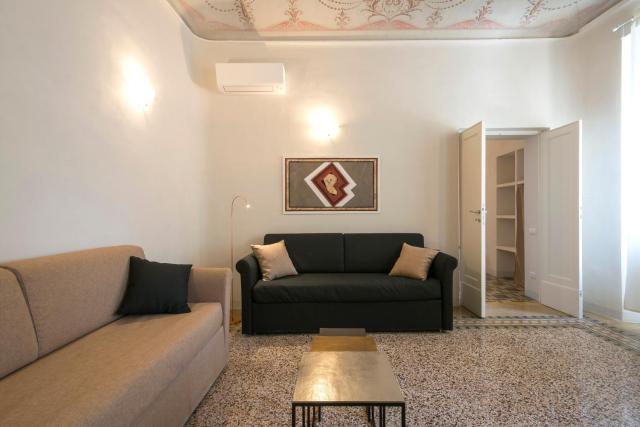 Regis Condo — photo 3