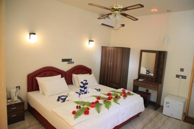 Evila Inn Thoddoo — photo 9