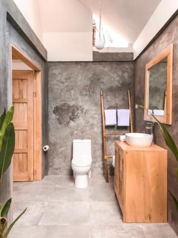 Bermuda Triangle Bungalows — photo 18