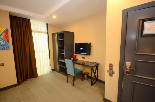 Batumi Palm Hotel — photo 21