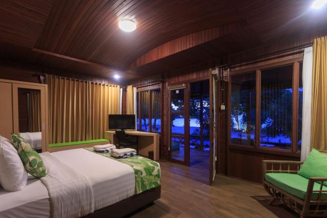 Sylvia Beach Villa — photo 10